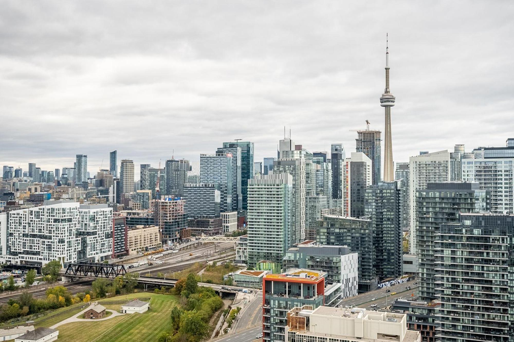 Rivetstays - The Neptune Toronto Buitenkant foto