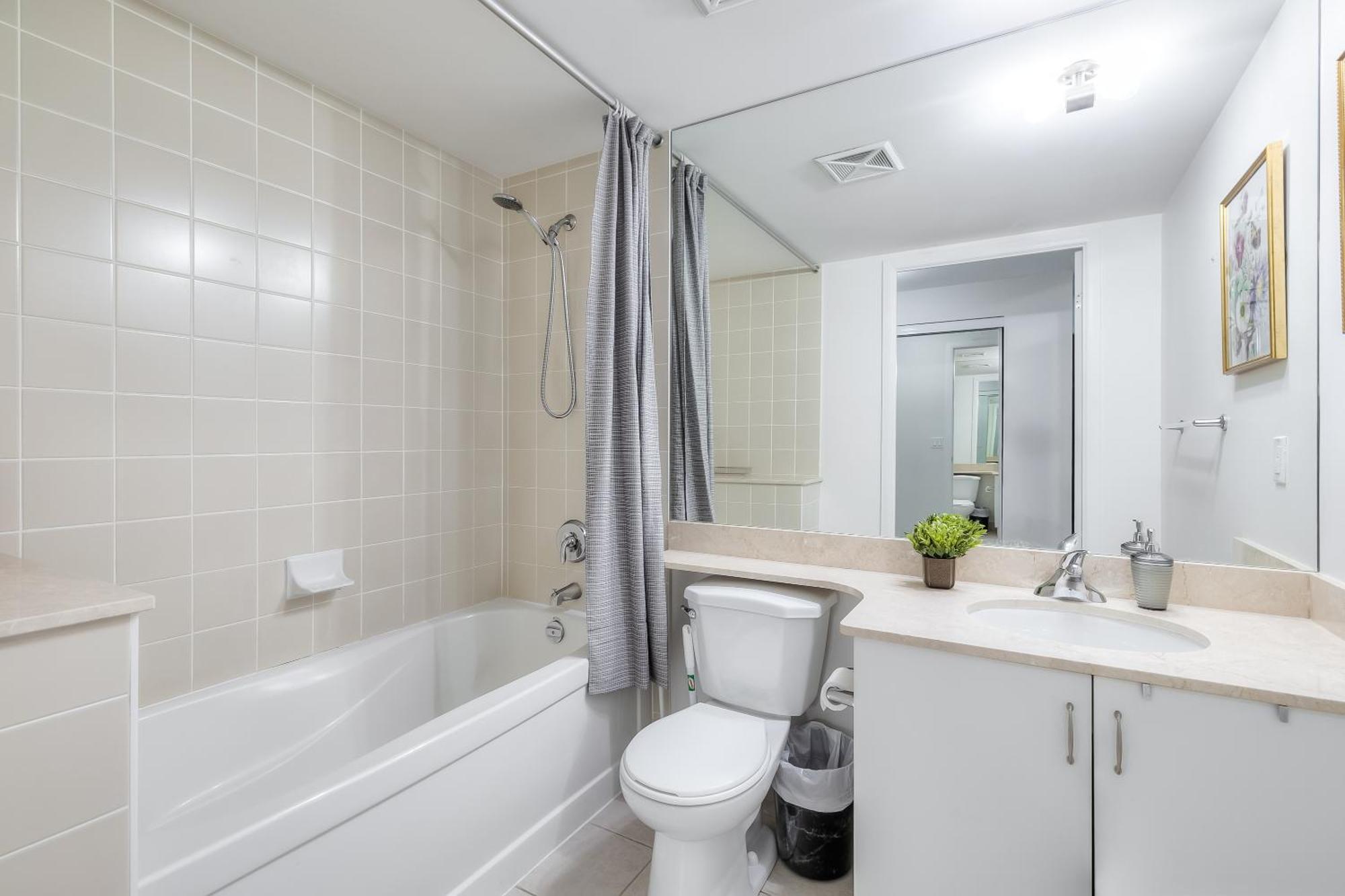 Rivetstays - The Neptune Toronto Buitenkant foto