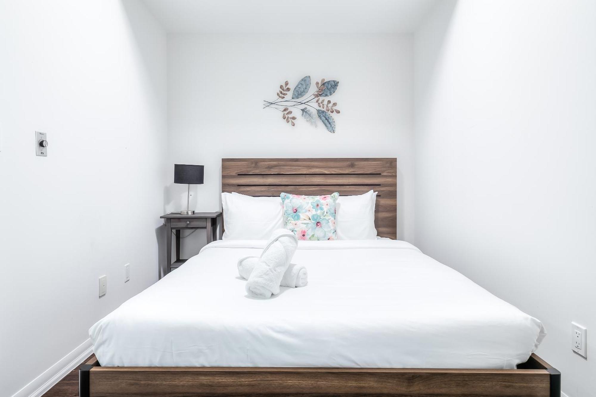 Rivetstays - The Neptune Toronto Buitenkant foto